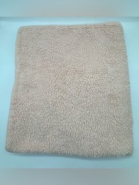 Wendy Bellissimo Reversible Baby Blanket Pink Plush